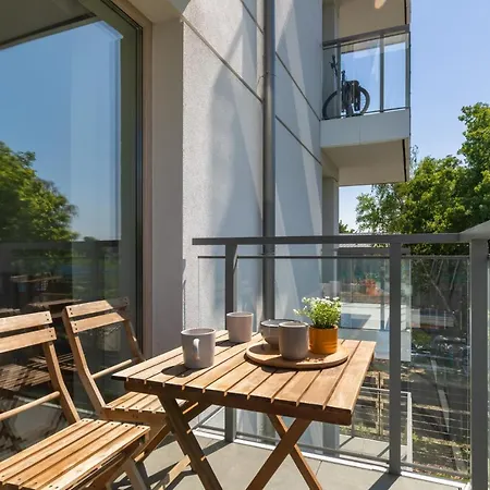 Green Square Apartments Swinoujscie By Noclegi Renters Zewnętrze zdjęcie