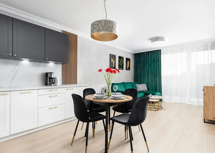 Green Square Apartments Swinoujscie By Noclegi Renters