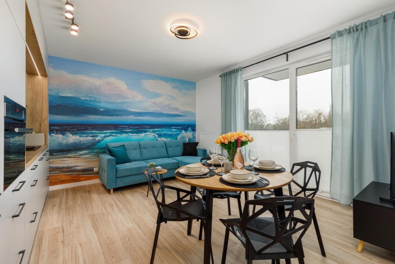 Apartment Square By Renters