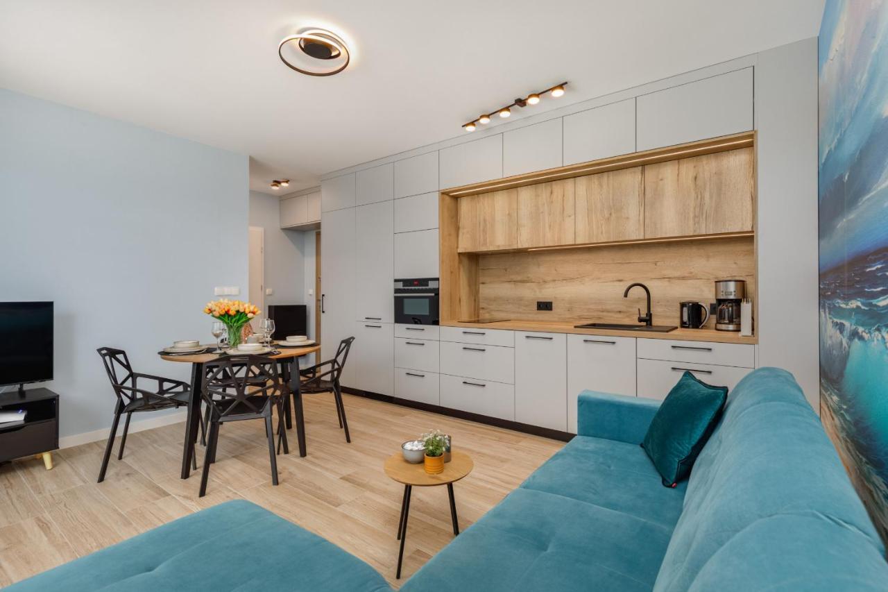 Square By Renters