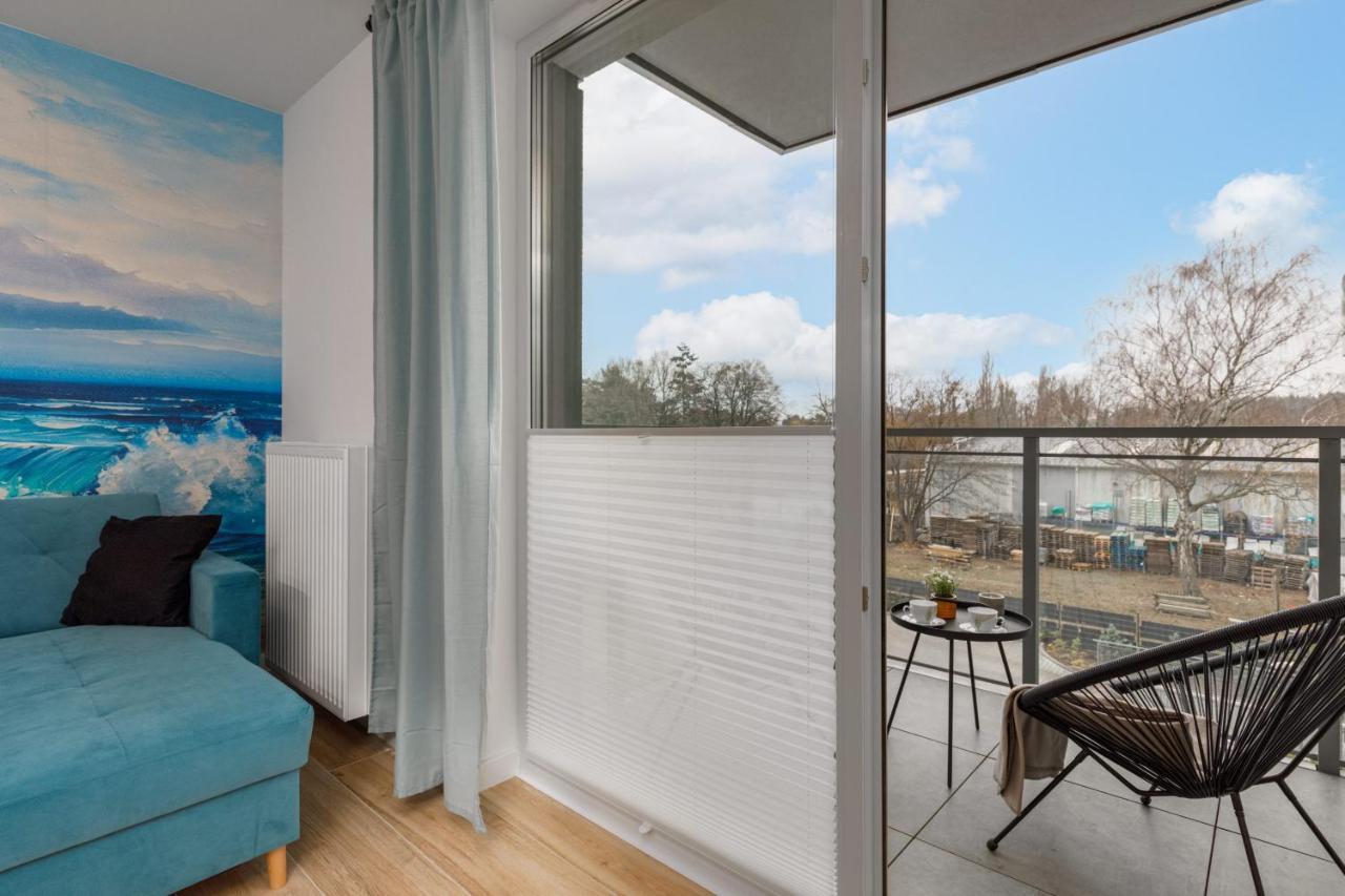 Square By Renters *