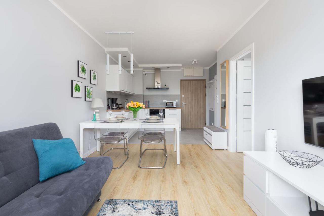 Apartment Square By Renters *