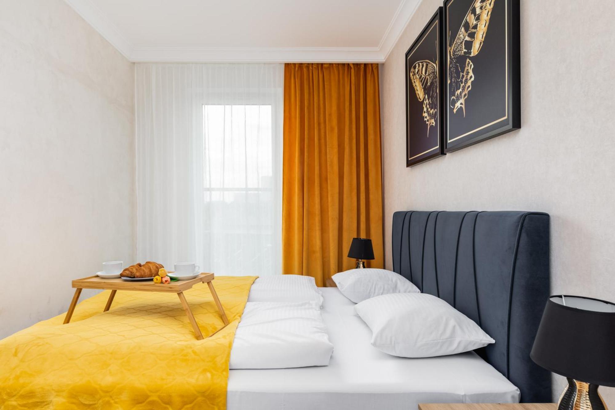 Square By Renters Apartmán