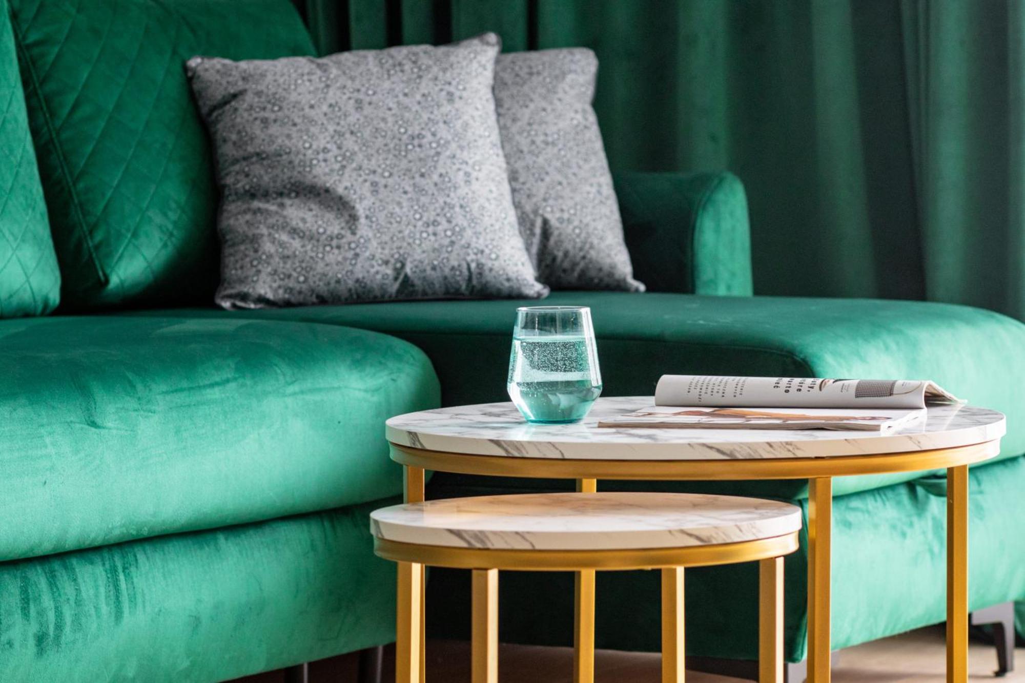 Apartment Square By Renters *